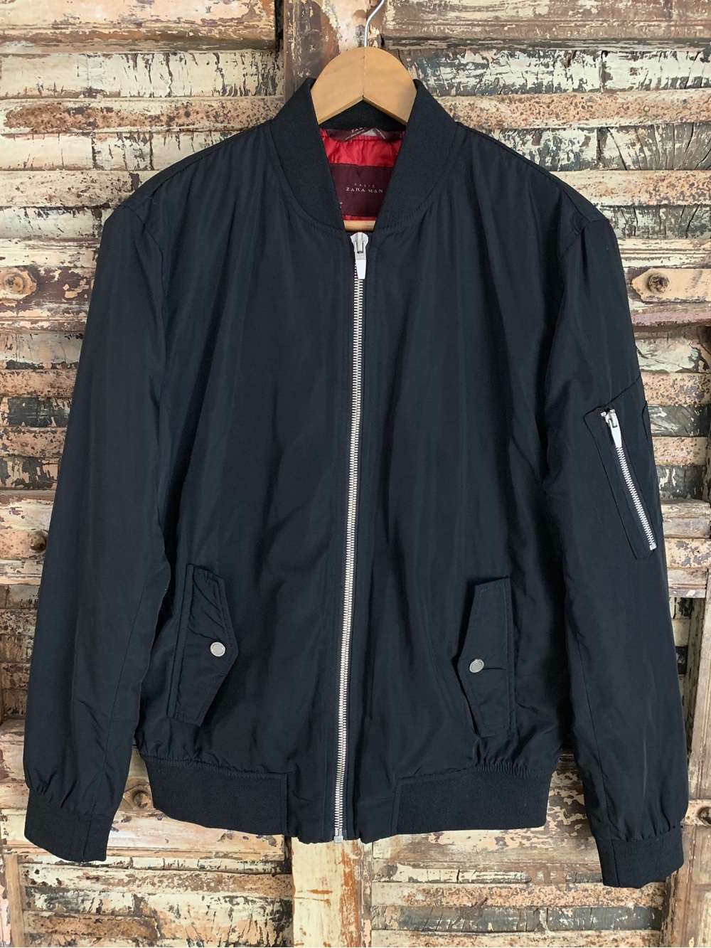 Basic Zara Man Black Quilted Bomber Jacket with Red Lining, Men’s Medium